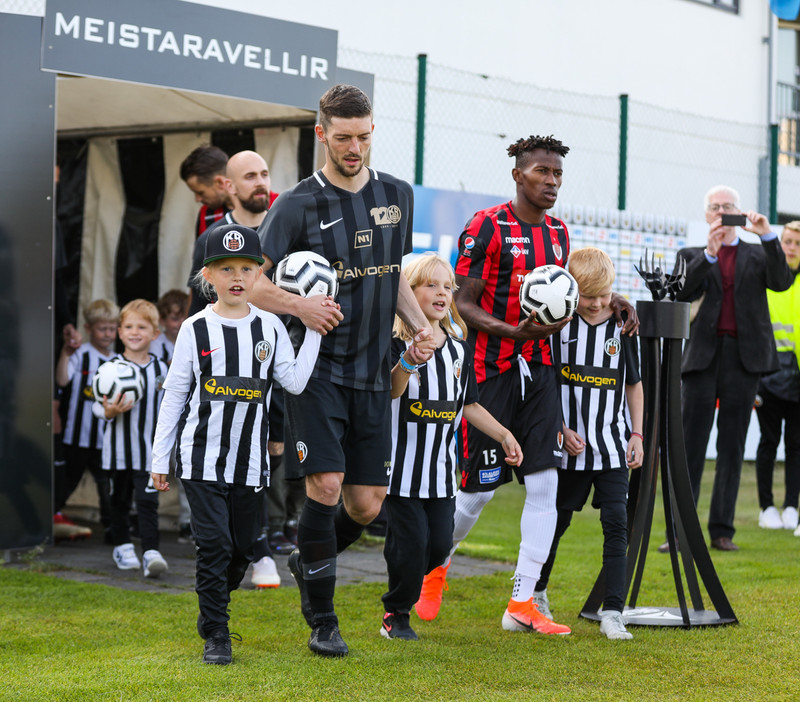Myndaveisla: KR vann Víking á heimavelli
