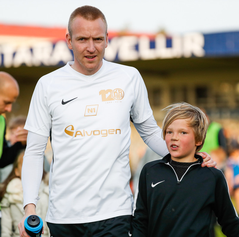 Myndaveisla: KR vann Víking á heimavelli
