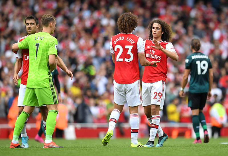 Guendouzi: Hárið mitt er fallegra en hjá David Luiz