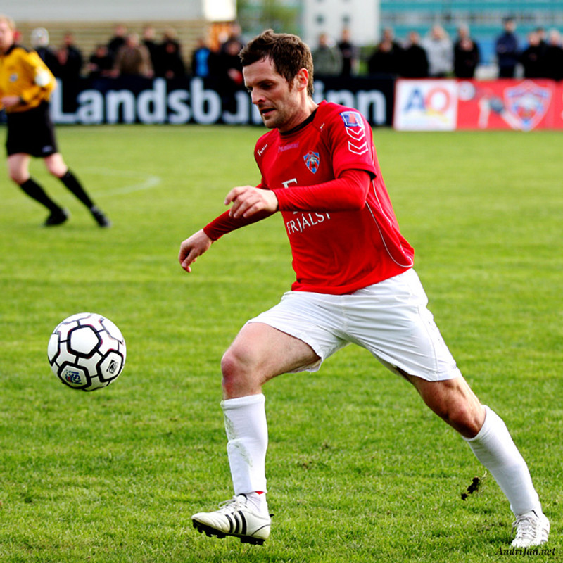 Baldur Bett vann með FH 2006 og Val 2007.