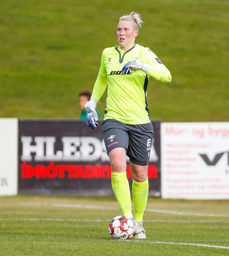 Myndaveisla: Valur sigraði Selfoss