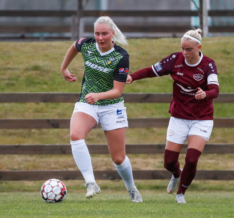 Myndaveisla: Valur sigraði Selfoss