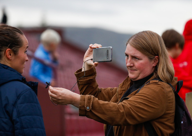 Myndaveisla: Valur sigraði Selfoss