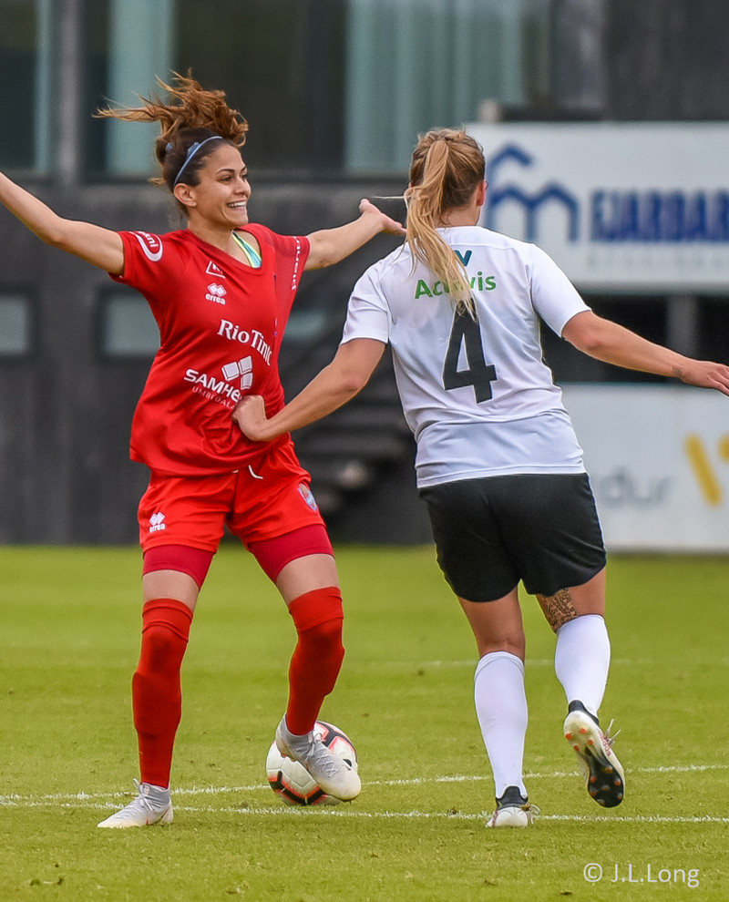 Myndaveisla: Haukar fóru létt með FH