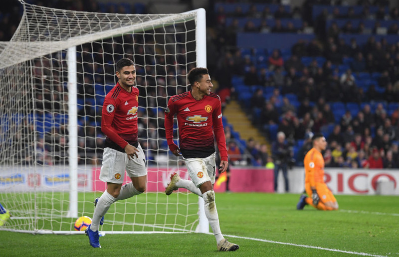 Manchester United fær Arsenal heimsókn.