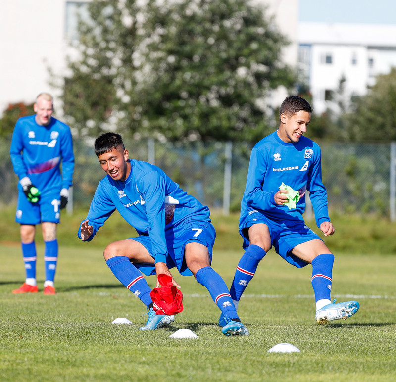 Góð stemning á U19 ára landsliðsæfingu.
