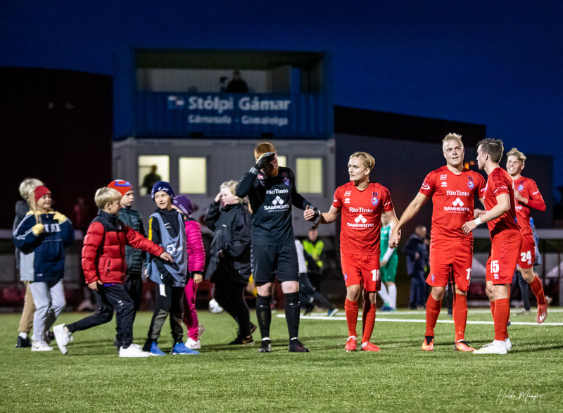 Myndaveisla: Haukar fóru létt með Njarðvík