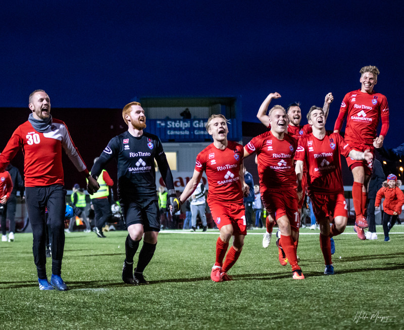 Myndaveisla: Haukar fóru létt með Njarðvík