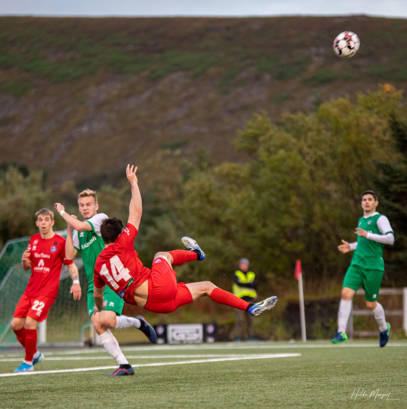 Myndaveisla: Haukar fóru létt með Njarðvík