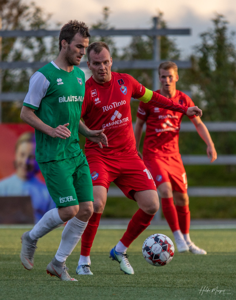 Myndaveisla: Haukar fóru létt með Njarðvík