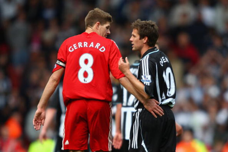 Steven Gerrard og Michael Owen