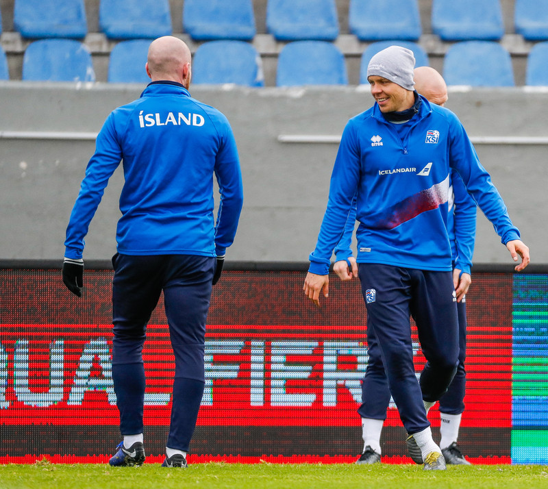 Myndaveisla frá æfingu Íslands fyrir Moldóva leikinn