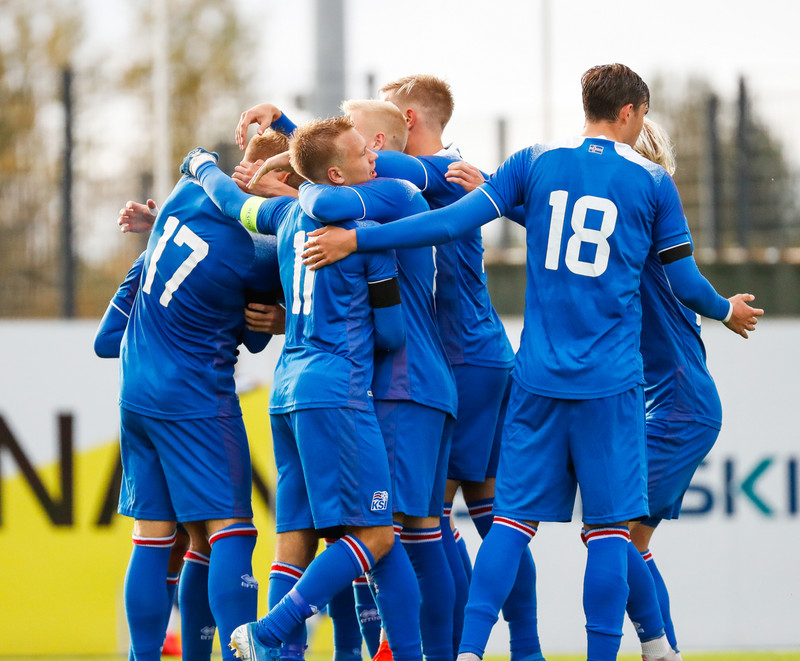 Myndaveisla frá sigri U21 á Lúxemborg í Víkinni