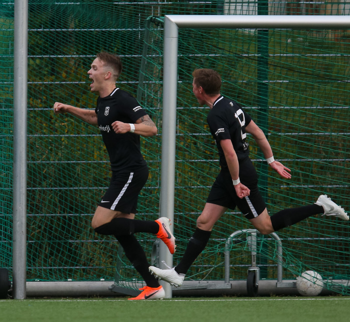 Björn Axel skoraði tvö í kvöld.