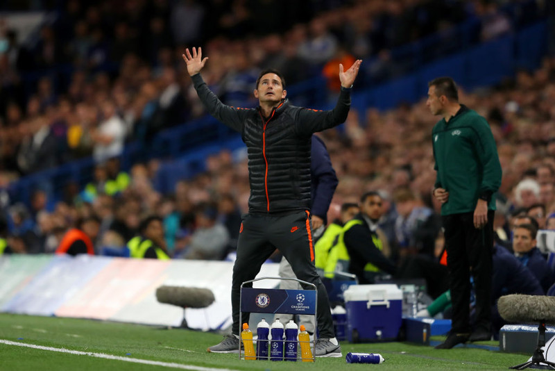 Meistaradeildin: Chelsea og Liverpool töpuðu