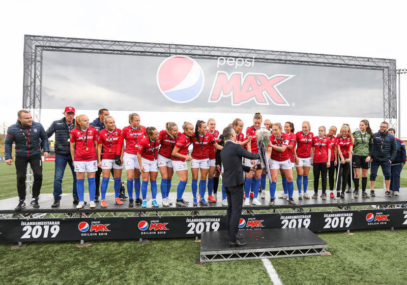 Myndaveisla: Valur Íslandsmeistari 2019