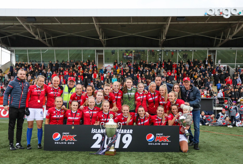 Myndaveisla: Valur Íslandsmeistari 2019