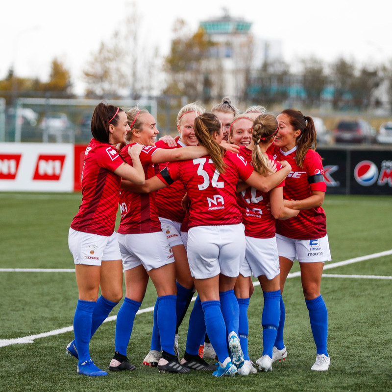 Myndaveisla: Valur Íslandsmeistari 2019