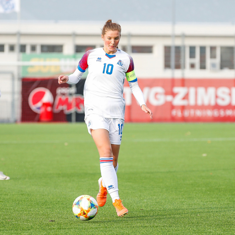 Karólína Lea Vilhjálmsdóttir er í hópnum.