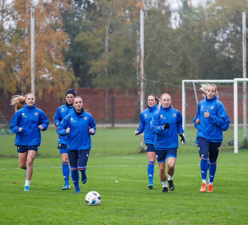 Myndaveisla: Ísland æfði á Ólympíuleikvangnum í Liepaja