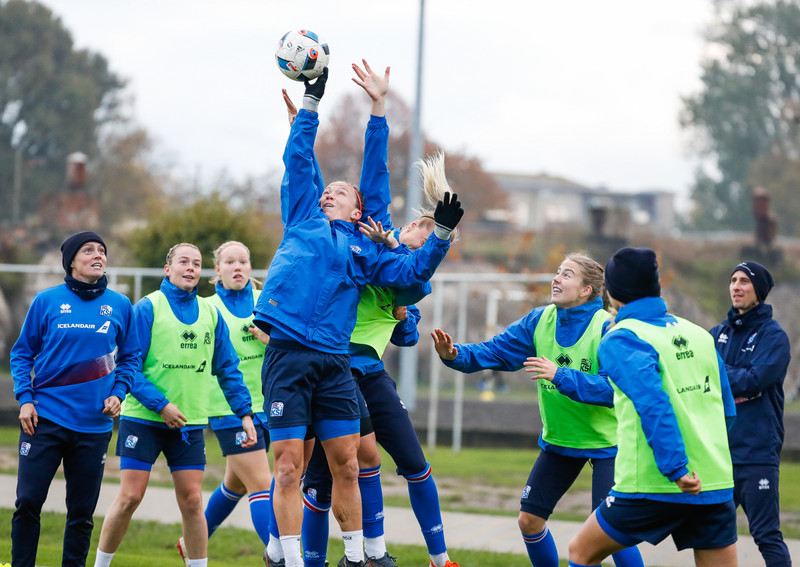 Myndaveisla: Ísland æfði á Ólympíuleikvangnum í Liepaja