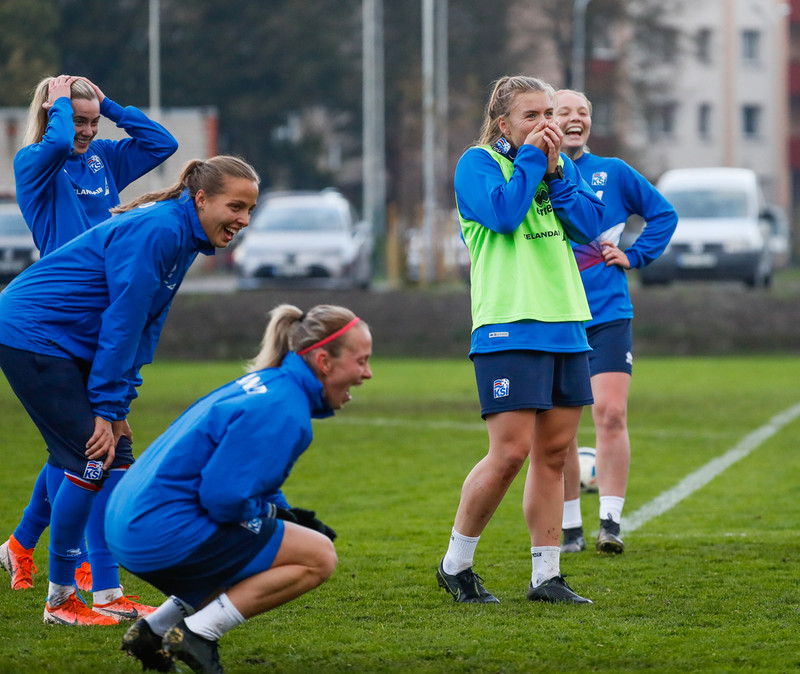 Myndaveisla: Ísland æfði á Ólympíuleikvangnum í Liepaja