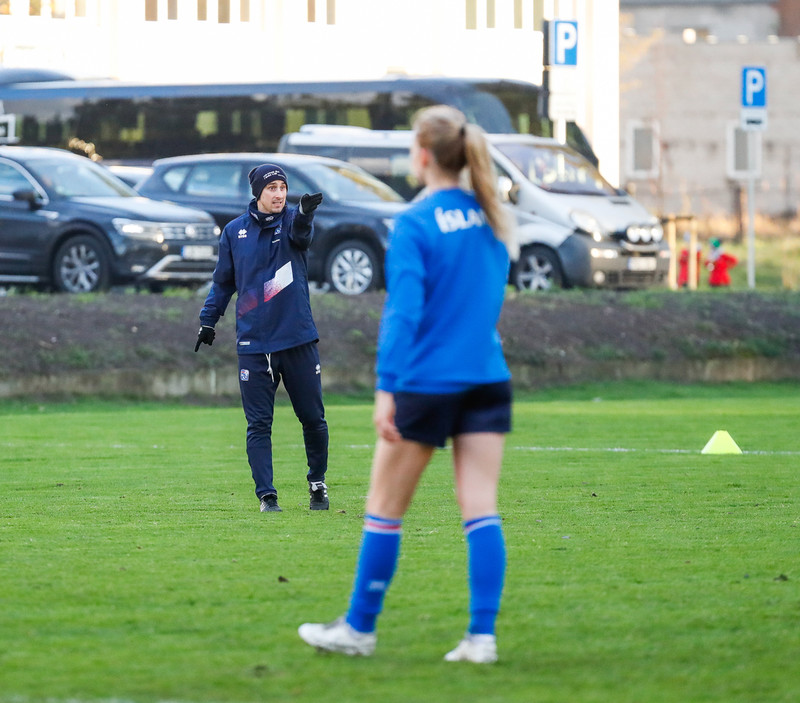 Myndaveisla: Ísland æfði á Ólympíuleikvangnum í Liepaja