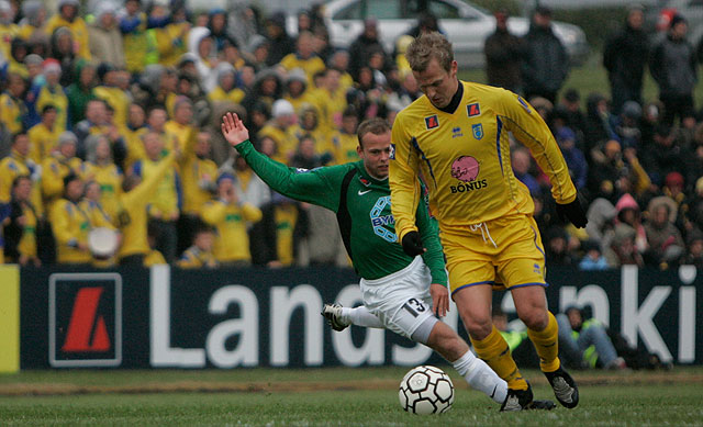 Í leik með Fjölni árið 2008.