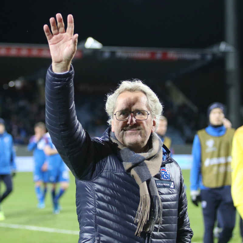 Myndaveisla 1 frá tapinu gegn Frökkum á föstudaginn