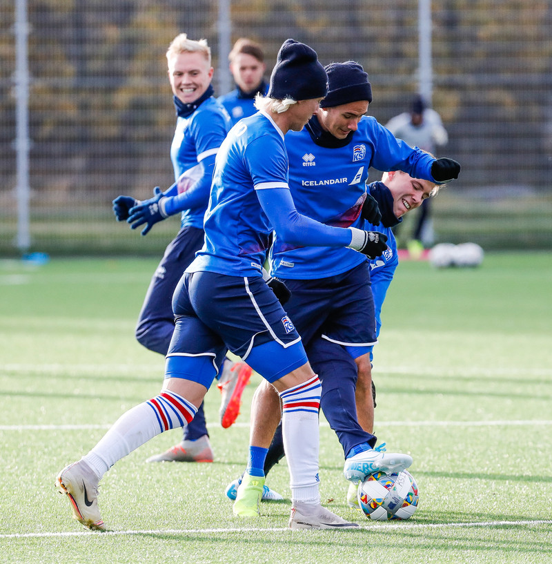 Myndaveisla: U21 æfði á Víkingsvelli í gær