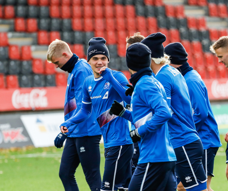 Myndaveisla: U21 æfði á Víkingsvelli í gær
