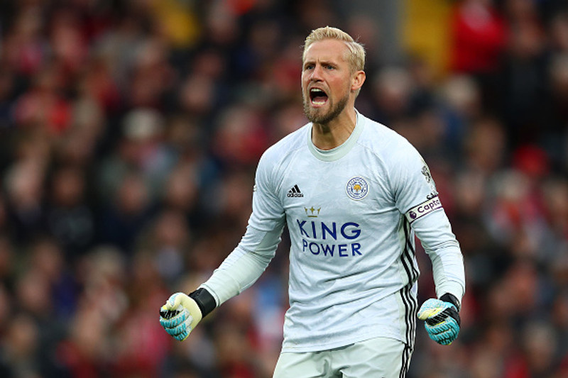 Það var brotið á Kasper Schmeichel.