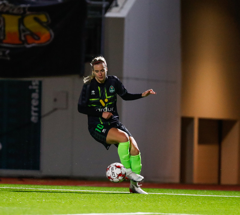 Berglind Björg til AC Milan (Staðfest)
