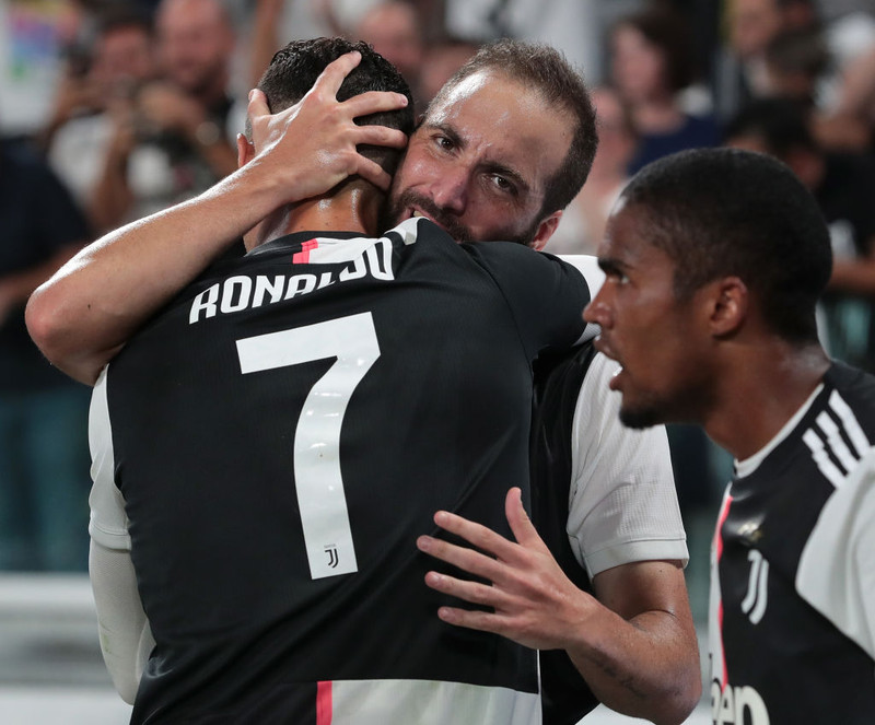 Higuain: Þarft að aðlagast til að þjóna Messi og Ronaldo