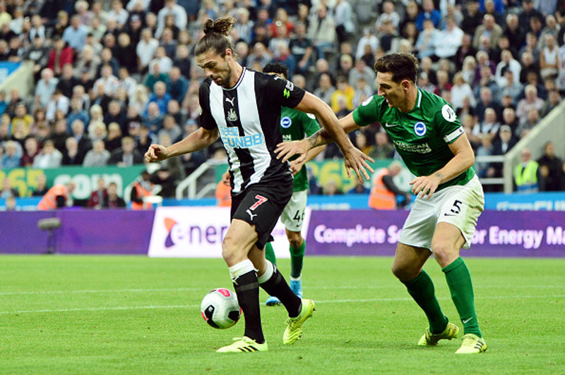 Andy Carroll byrjar í kvöld.