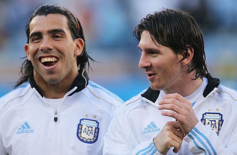 Tevez um muninn á Ronaldo og Messi