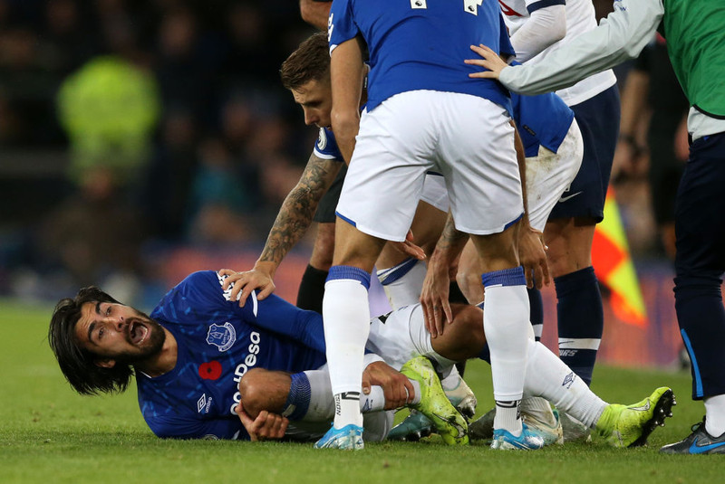Andre Gomes meiddist illa.