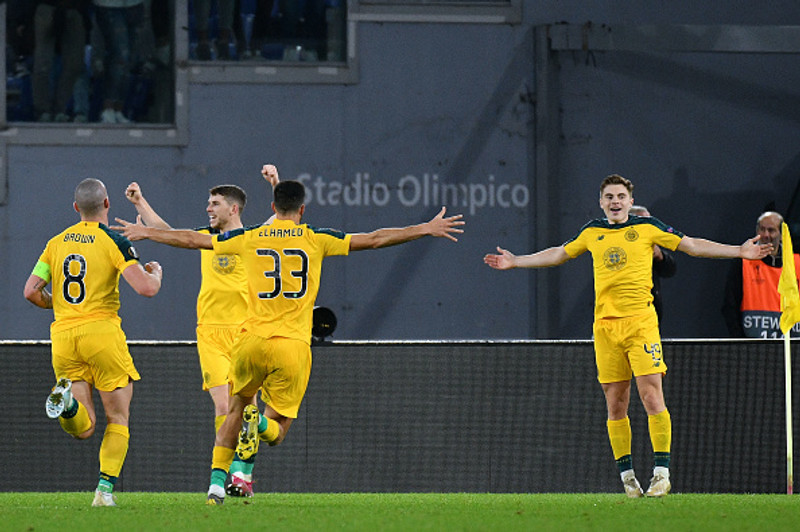 Celtic tryggði sig áfram með dramatískum sigri á Lazio.