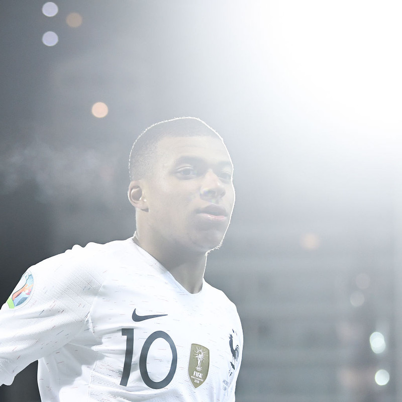 Mbappe varð heimsmeistari með Frakklandi sumarið 2018.