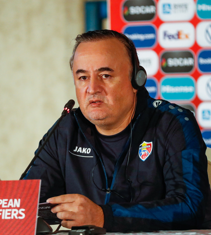Engin Firat, landsliðsþjálfari Moldóvu.