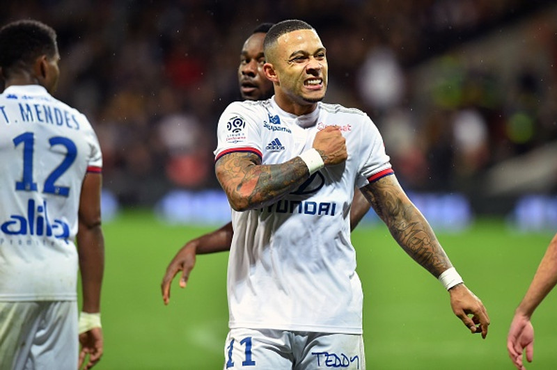 Memphis Depay gæti farið til Englands
