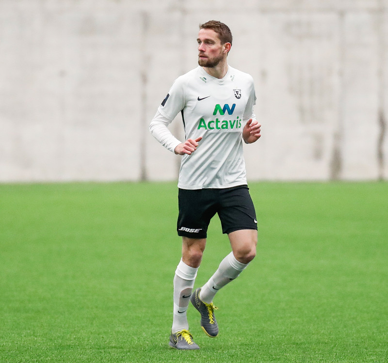Óli Kri: Viktor er að skoða okkur og við hann