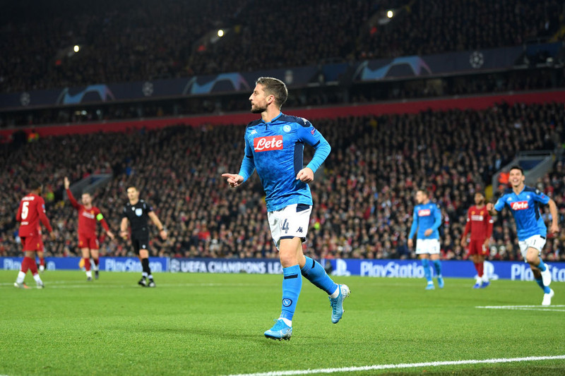 Chelsea skoðar möguleika á að fá Dries Mertens
