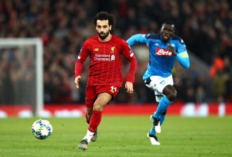 Salah í leik með Liverpool.