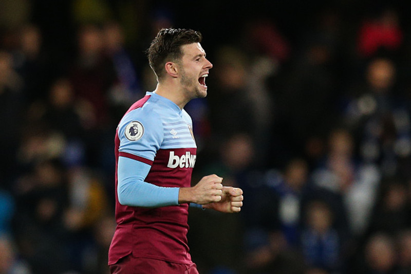 Varnarmaður: Aaron Cresswell (West Ham United) - Átti magnaðan leik og skoraði sigurmarkið gegn Chelsea.