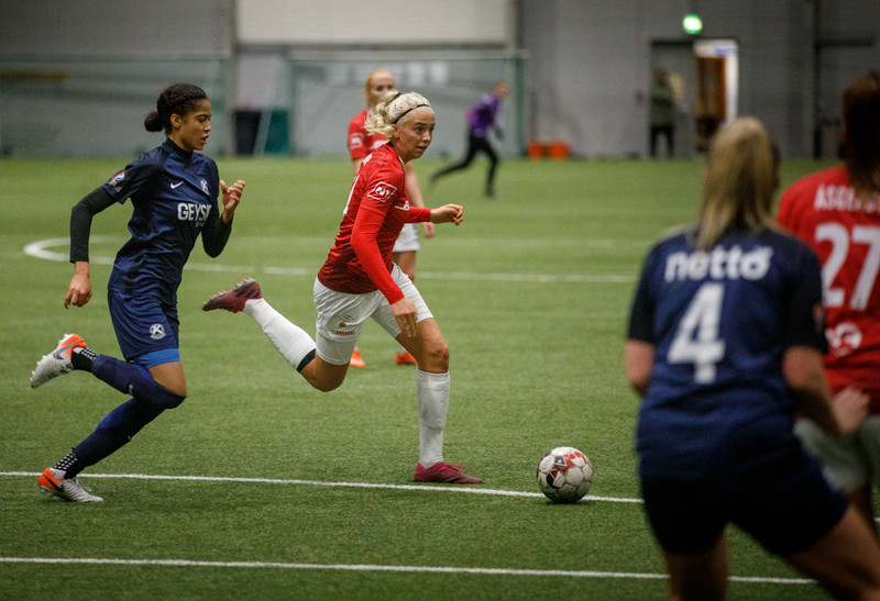 Sveindís með öll fjögur í sigri á Val