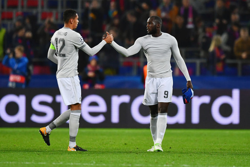 Smalling og Lukaku með Manchester United árið 2017.