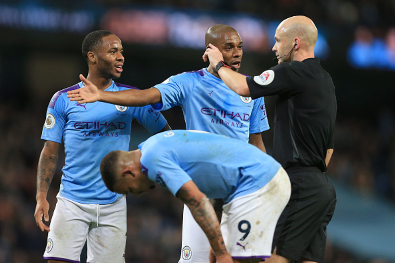 Man City vildi fá víti - Fernandinho var trylltur