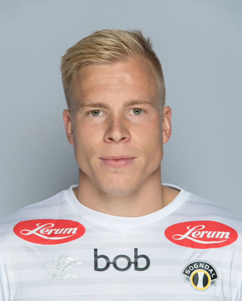 Martin Ramsland í treyju Sogndal árið 2017. Ramsland skoraði þrennu í dag og tryggði Start sæti í efstu deild.