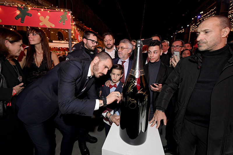 Leonardo Bonucci mætti á jólaballið og skemmti sér vel.